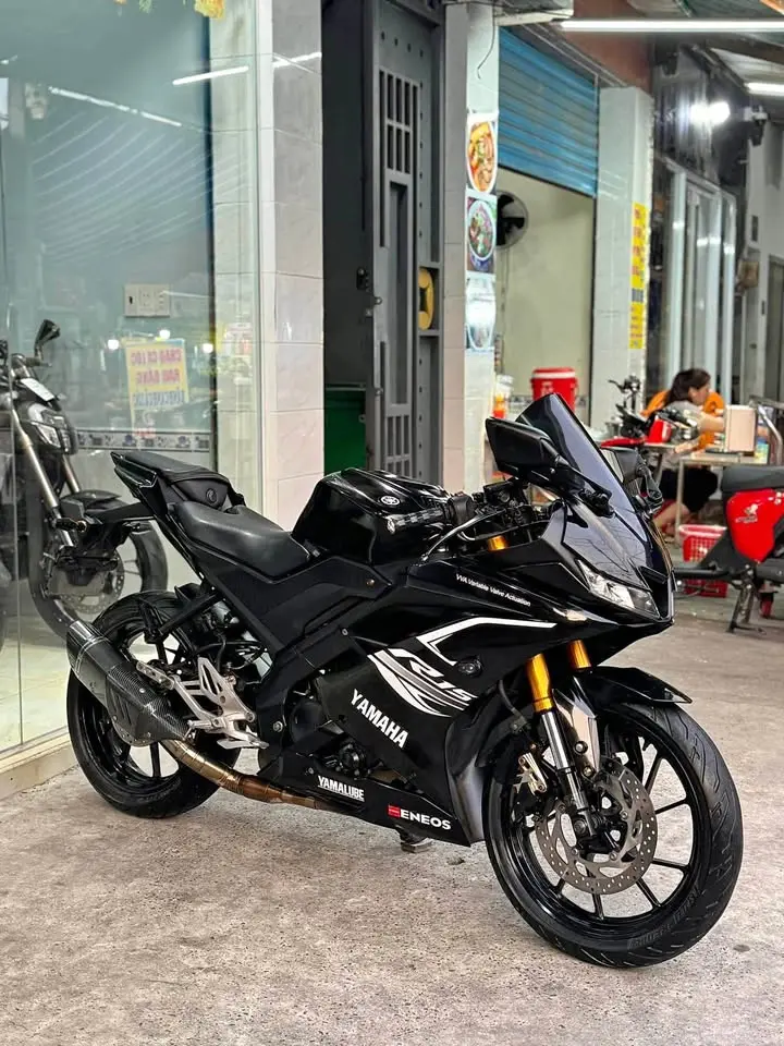 R15v3.webp